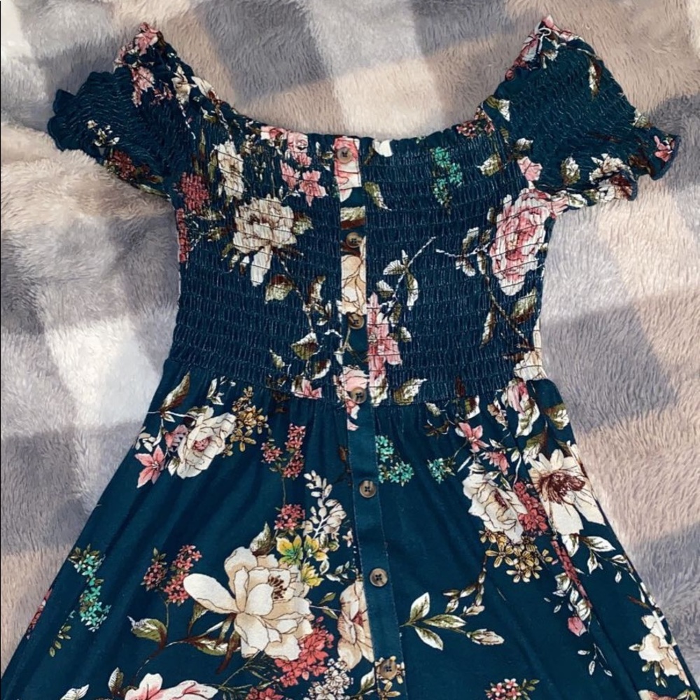 off the shoulder stretchy dress